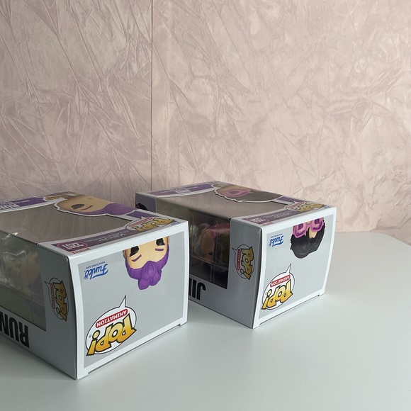 Funko Pop! K-Pop Demon Hunters Rumi and Jinu Figures In Hand!!! - Picture 9 of 13